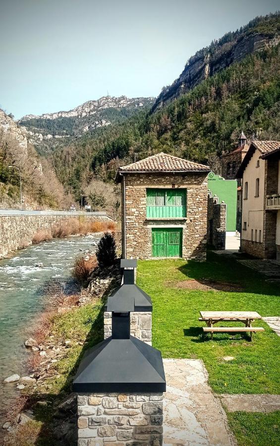 Albergue Armaia Artepea Urzainqui Eksteriør bilde